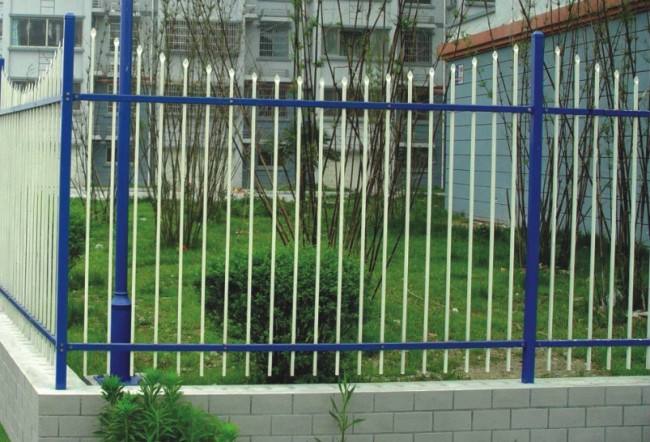 廠區(qū)鋅鋼隔離網